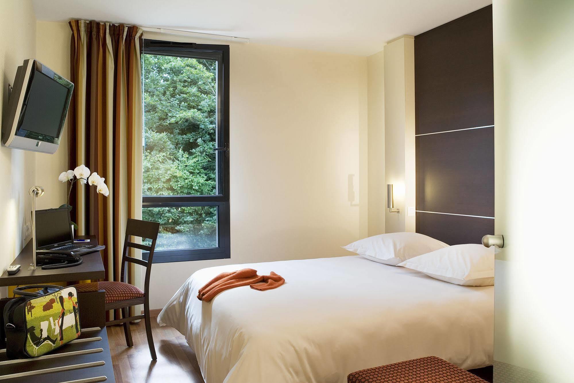 Escale Oceania Rennes Cap Malo Hotel La Meziere Luaran gambar